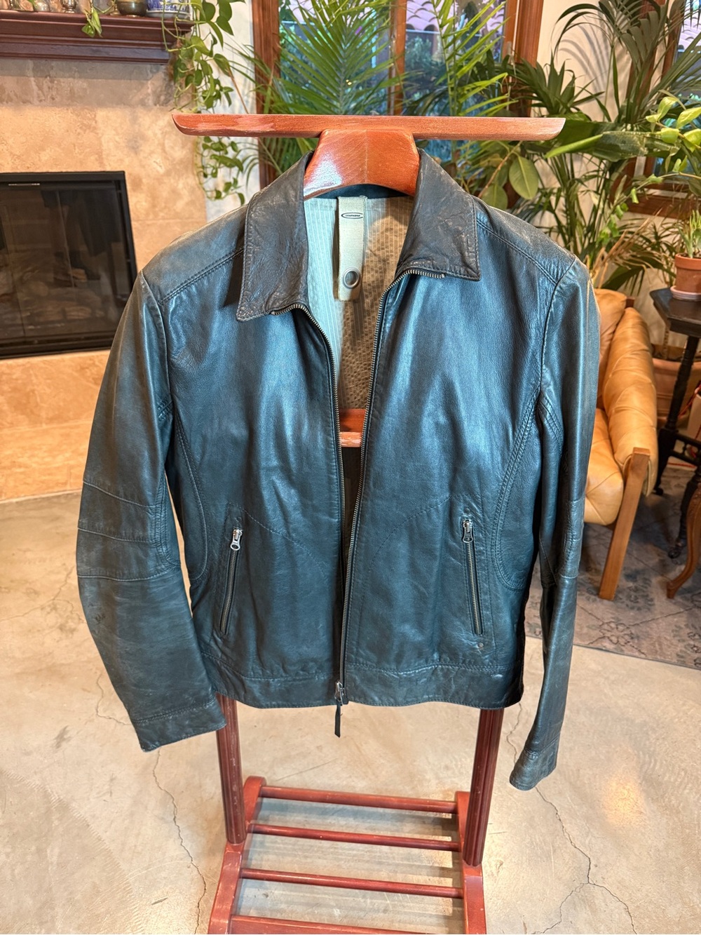 Men's Black Leather Zip-Front Jacket
